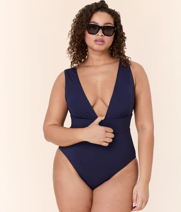 Mykonos One Piece Classic Navy