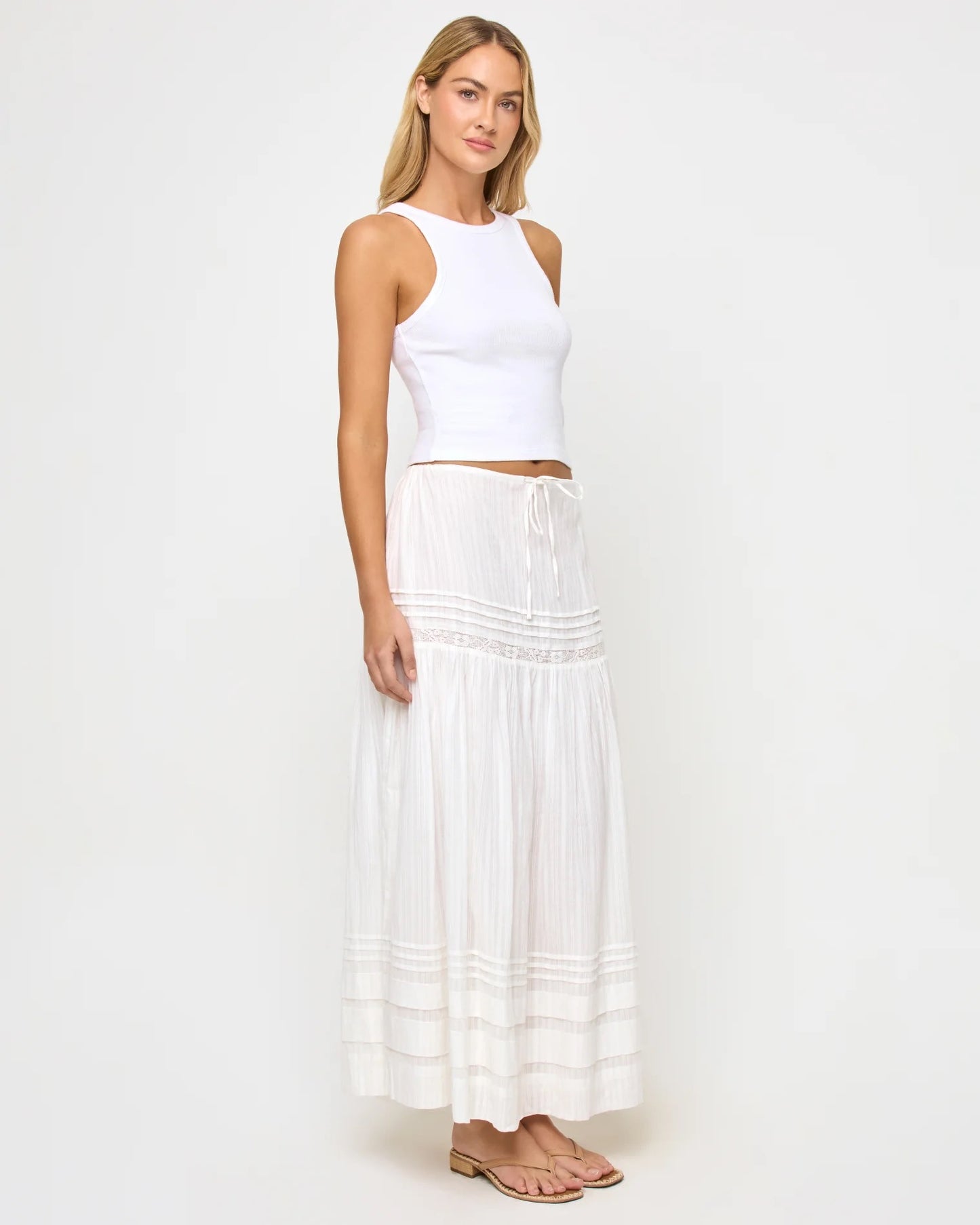 Reia Skirt White