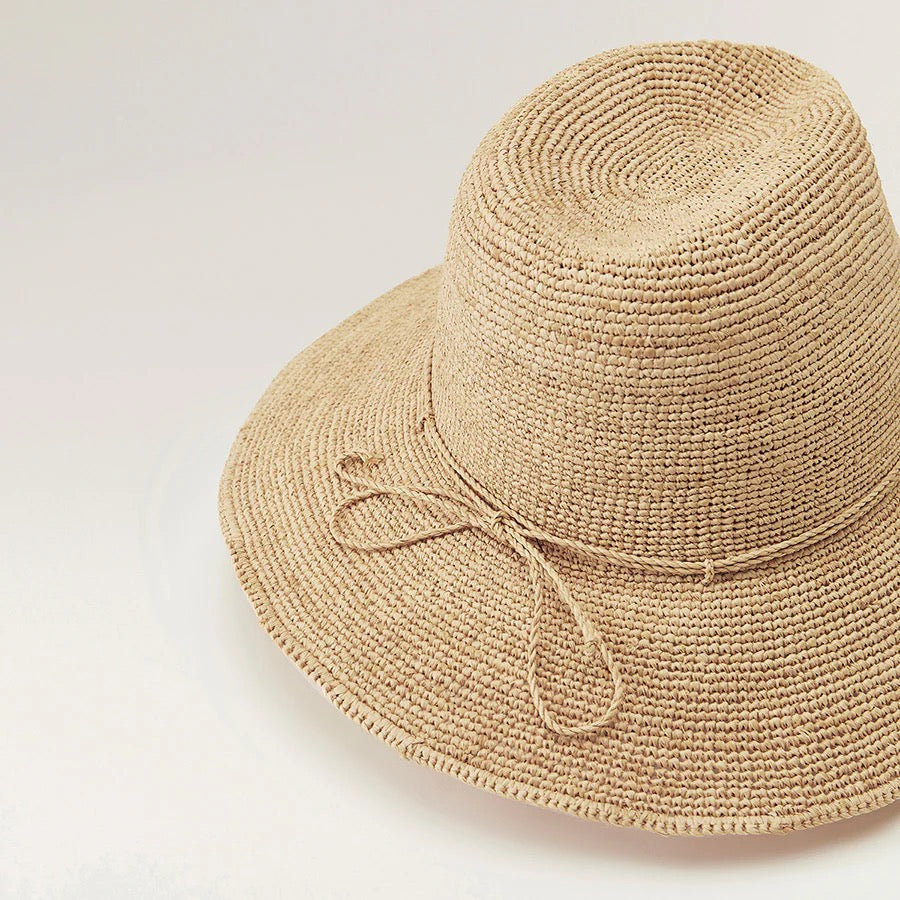 Desmonda Natural Packable Raffia Hat