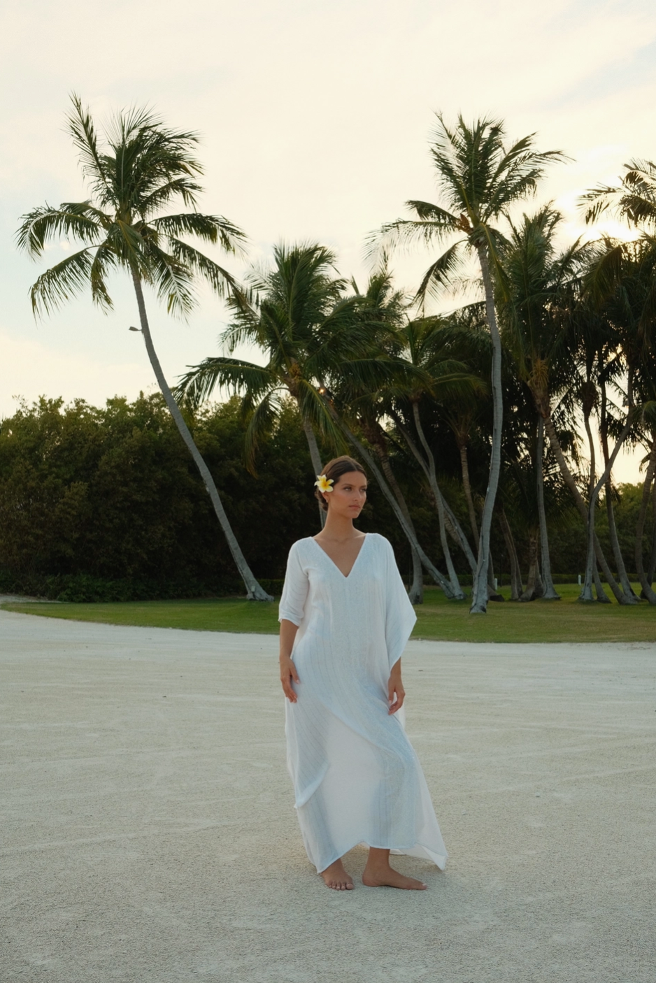 Beaded Sequin Thobe White Sequin