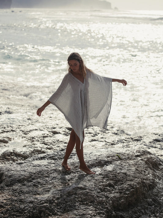 Ava Kimono Black Stripes