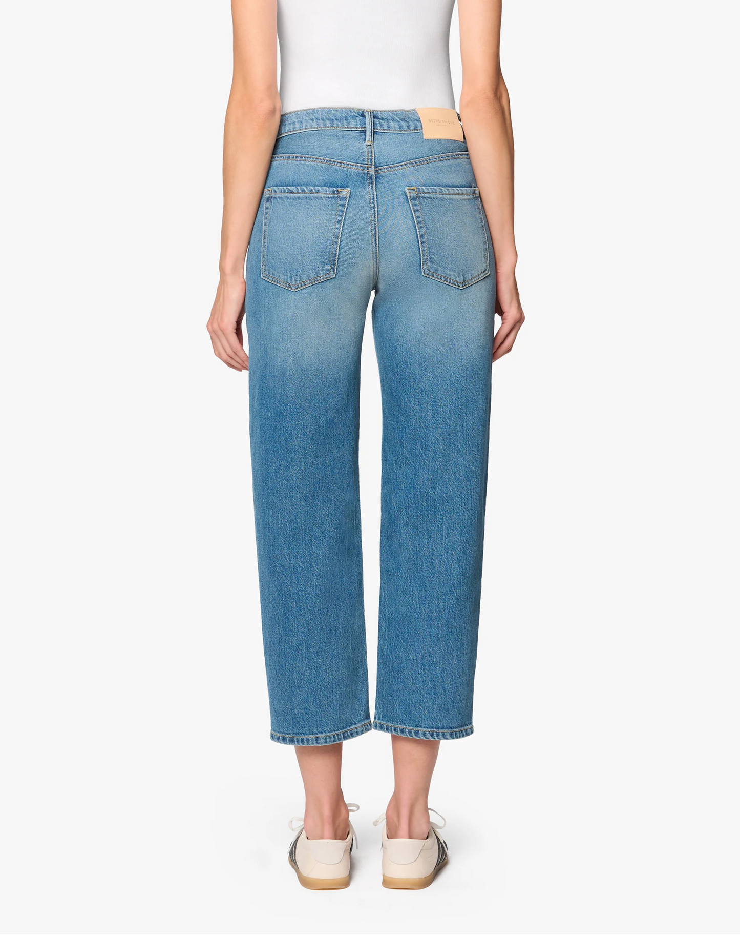 Ellen Bow Leg Nova