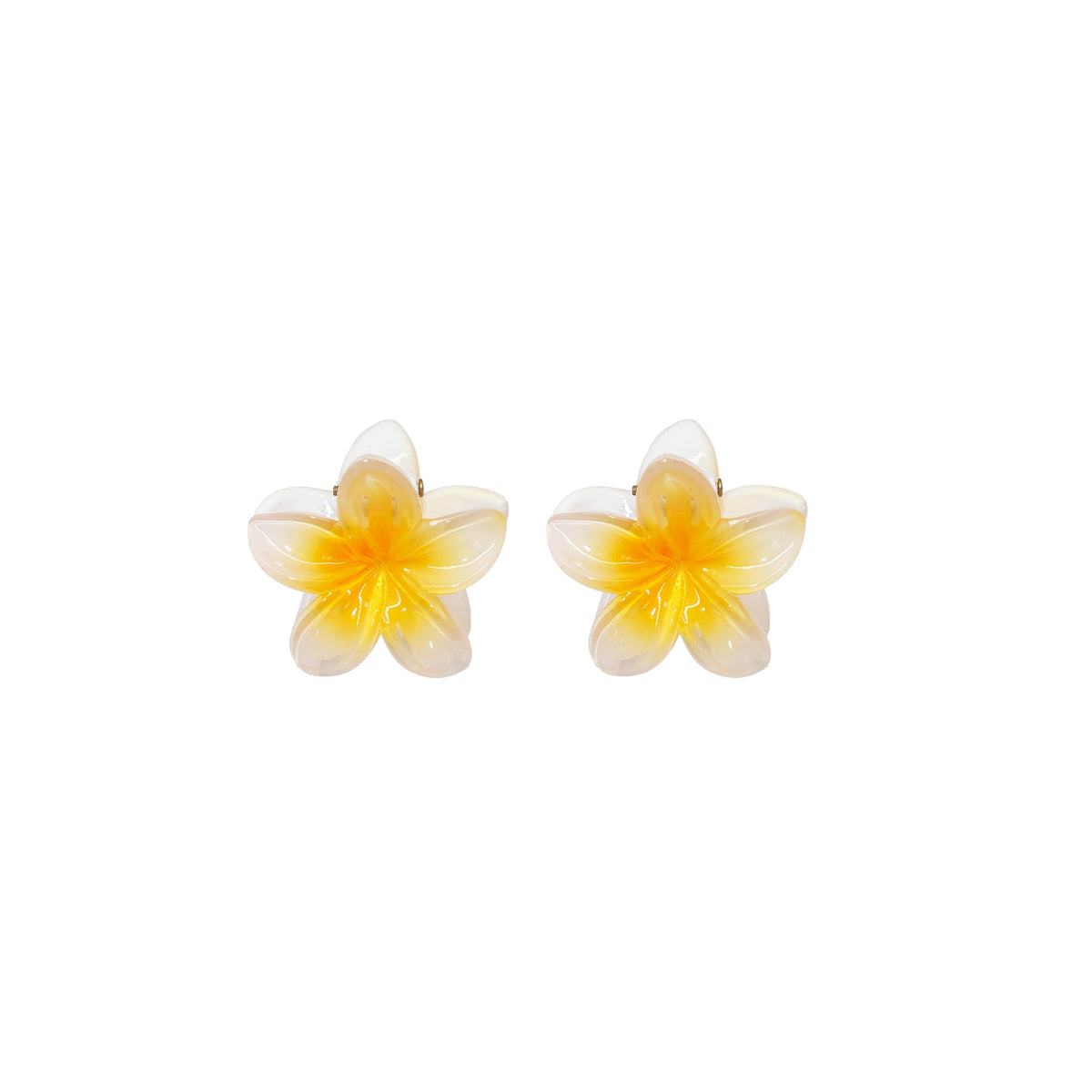 Baby Super Bloom Clip Set in Coconut, a set of two mini cream plumeria flower hair clips, front view