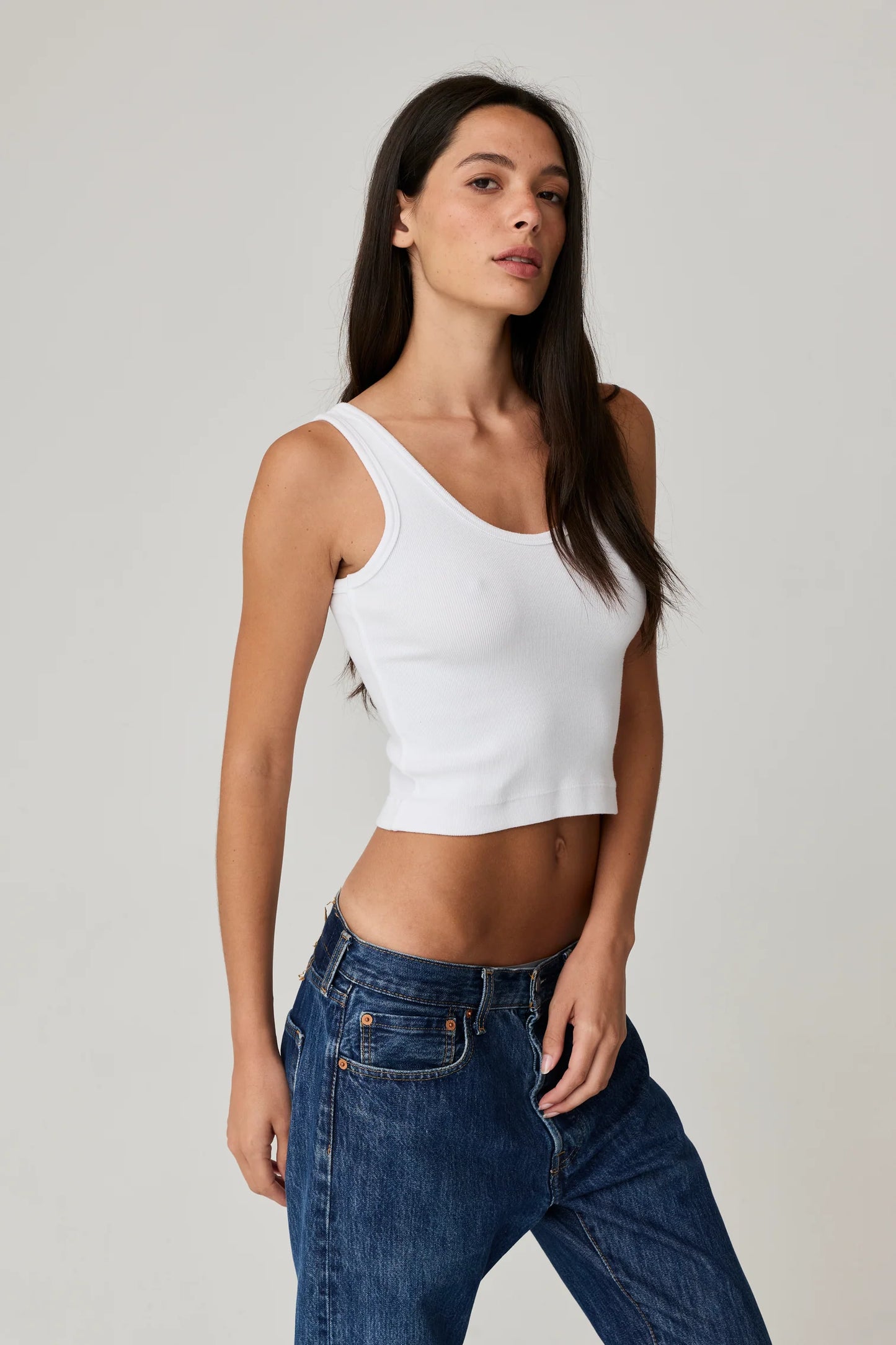 Raya Crop Tank White - view