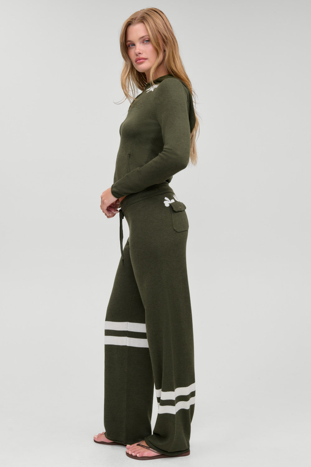 Calvin knit lounge pant in Alpine Flower, side view