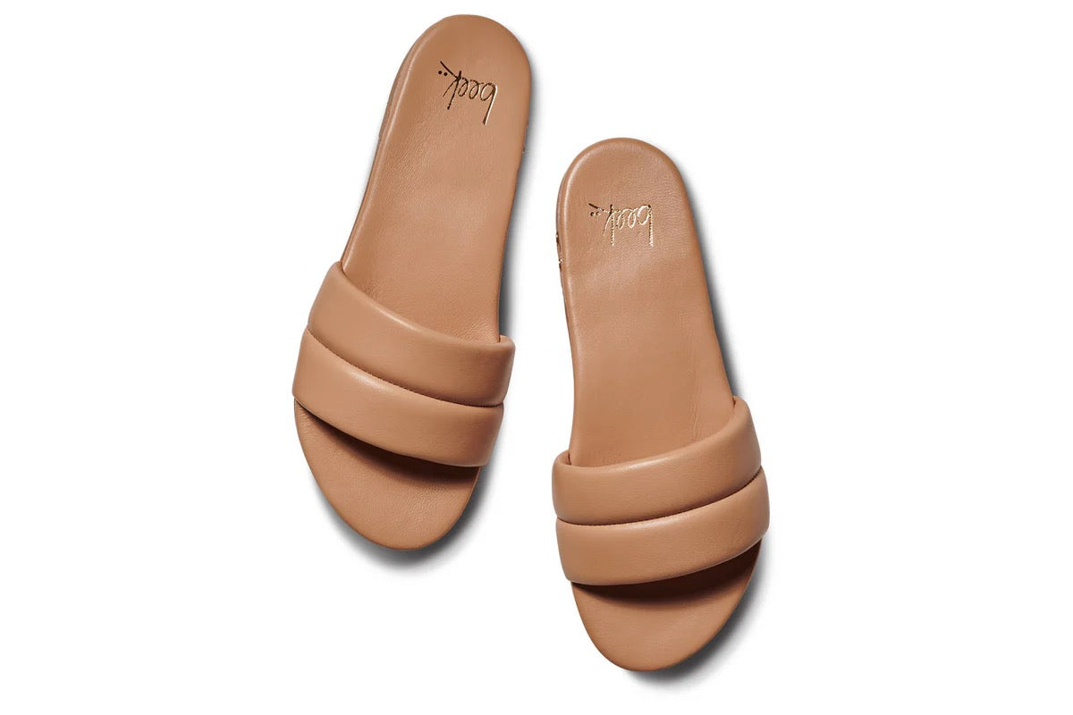 Beek Sugarbird Leather Slide Sandal in Beach