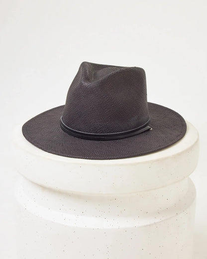 Yara Hat Black