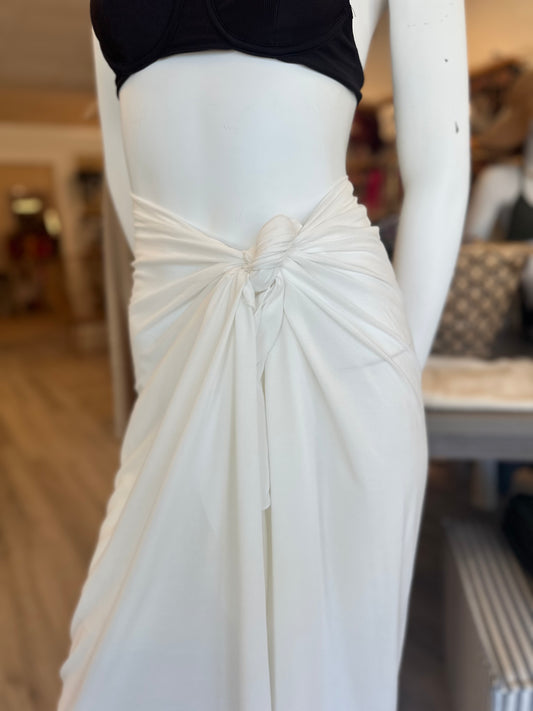 Large White Crepe Sarong