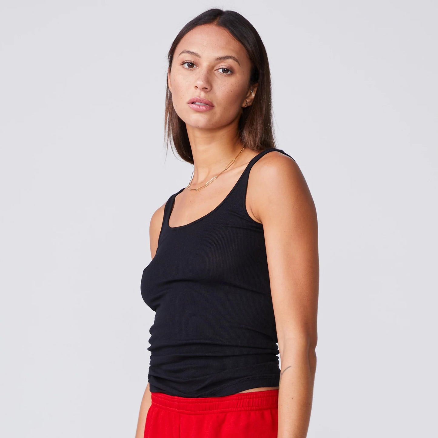 Monrow Narrow Rib Tank in Black