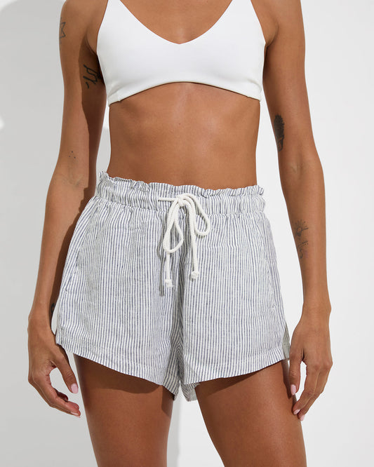 Getaway Short Coastal Stripe Varsity Coconut - view