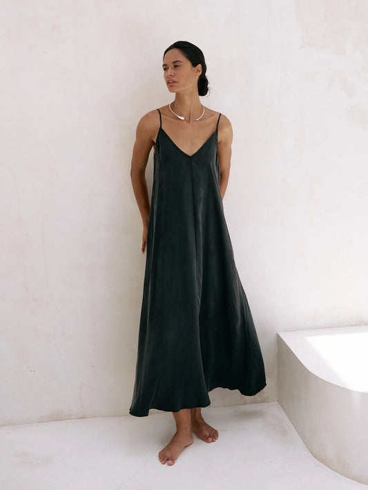 Lucid Flow Maxi Black