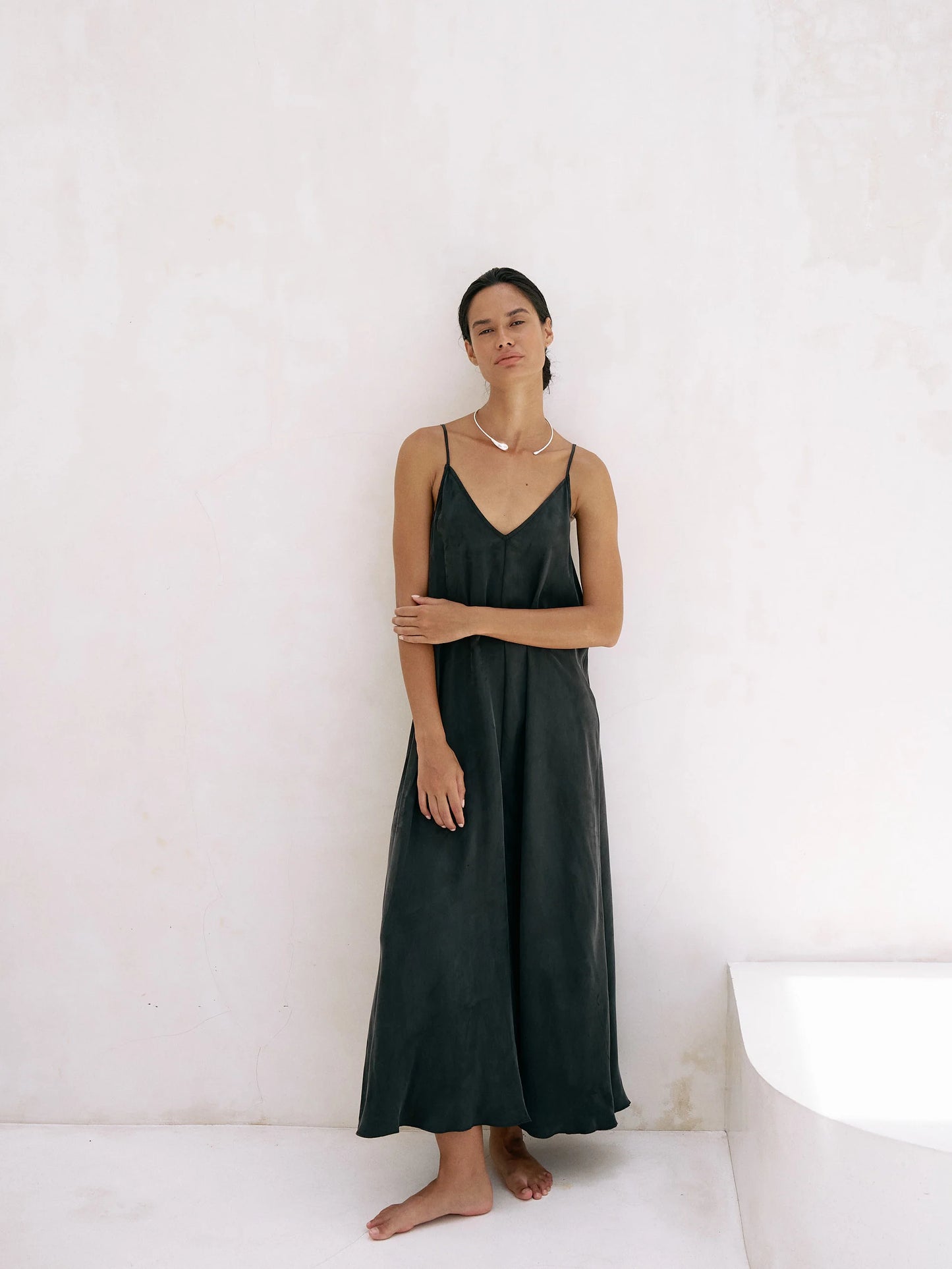Lucid Flow Maxi Black