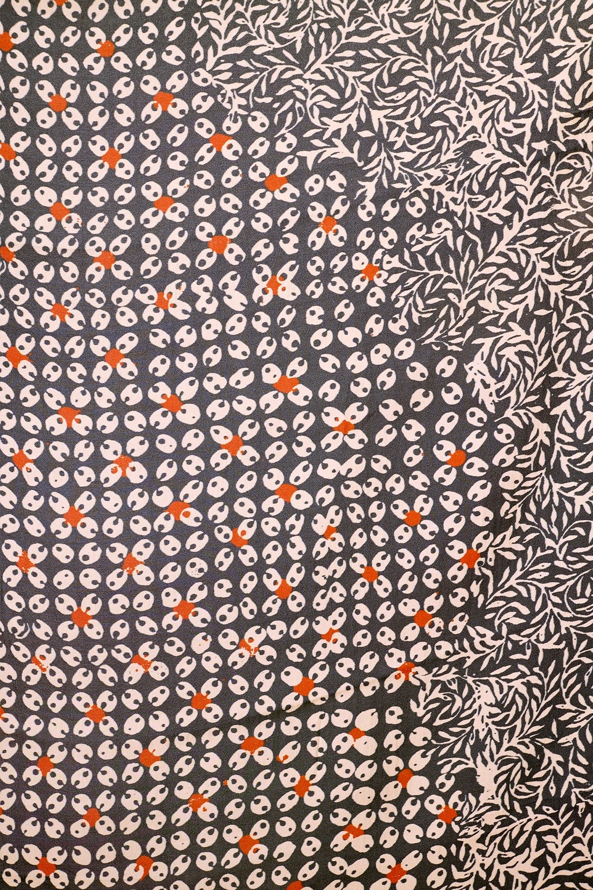 Pareo Delphi Ink in black — close-up | Belle Mar Swim