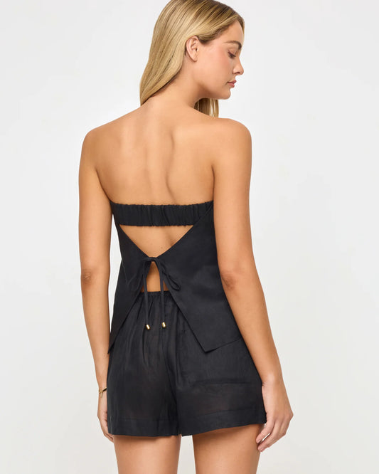 Lia Short Black