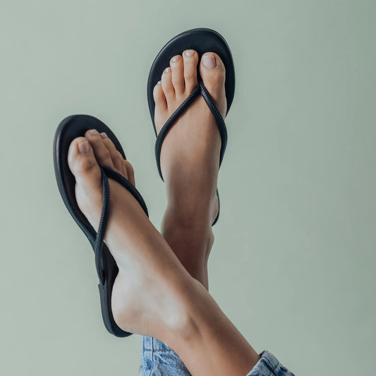Vivie Sandal Black in black — back view | Belle Mar Swim