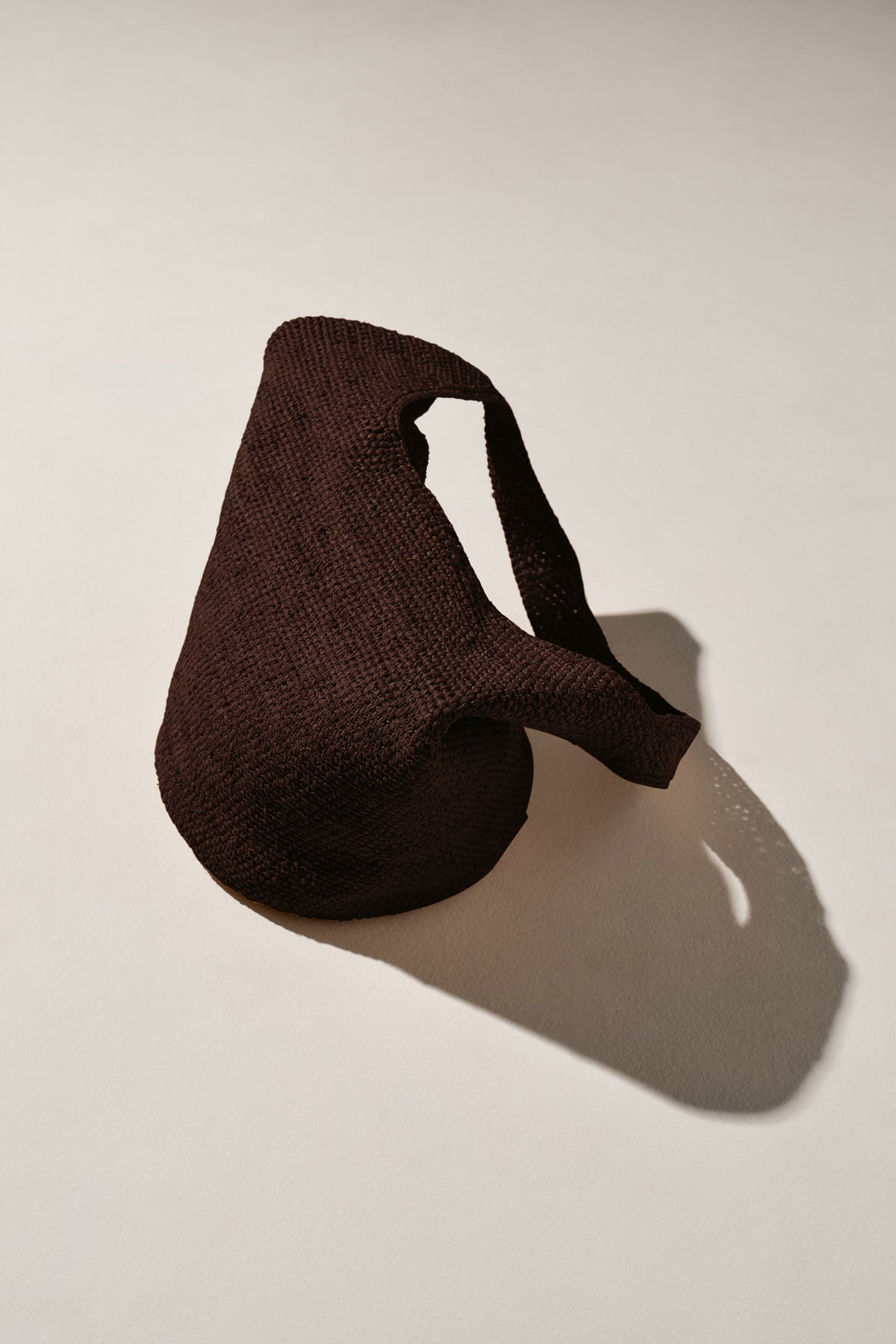 Raffia Bucket Bag Walnut