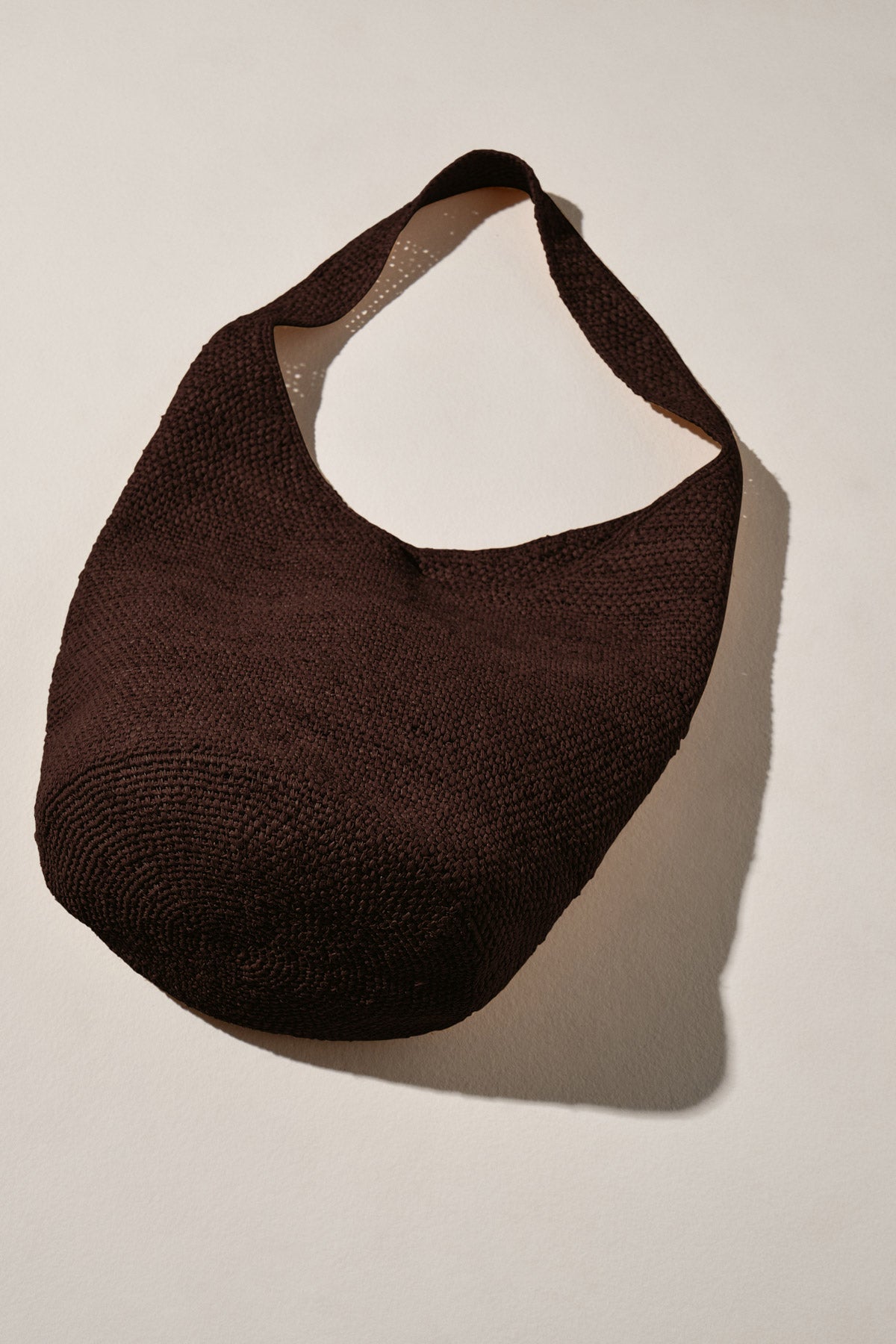 Raffia Bucket Bag Walnut