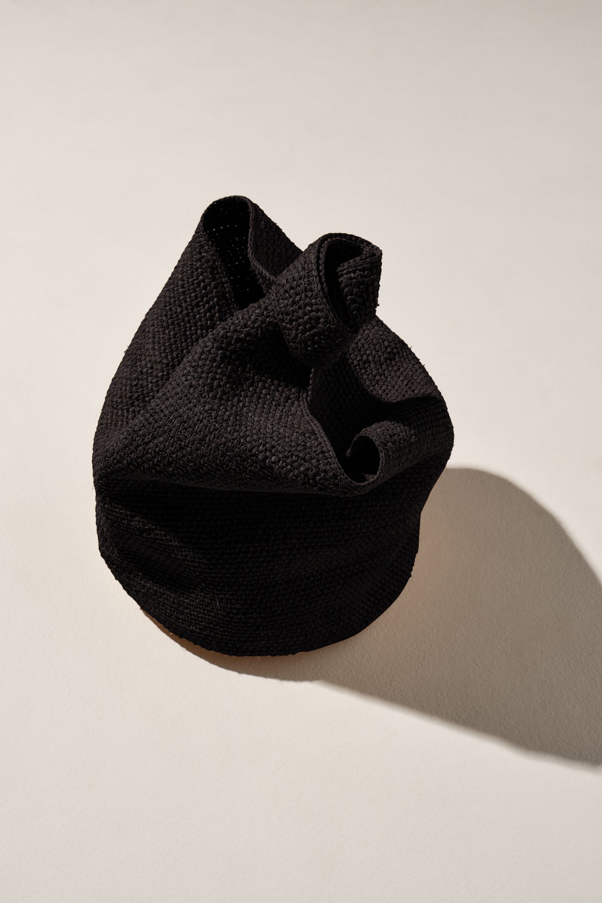 Raffia Bucket Bag Black